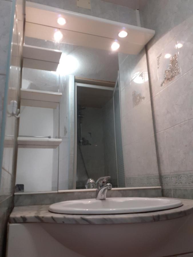 Appartement T1 Hyères Exterior foto